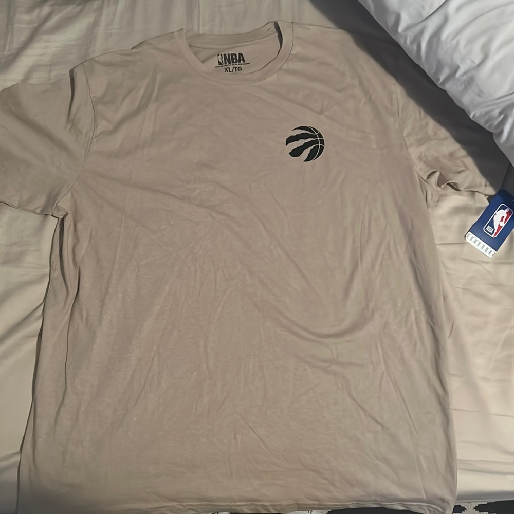 Toronto raptors T-shirt